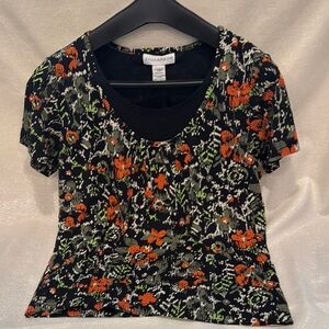 Sag Harbor Puff Sleeve Fitted Blouse in Black and Orange